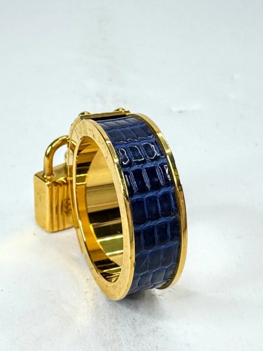 Vintage Hermès Kelly Cadenas Blue Lizard Leather Gold-Plated Scarf Ring GS858